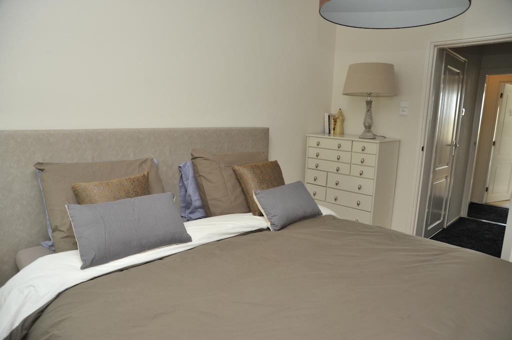 B&B Op De Brabantse Wal Halsteren ห้อง รูปภาพ