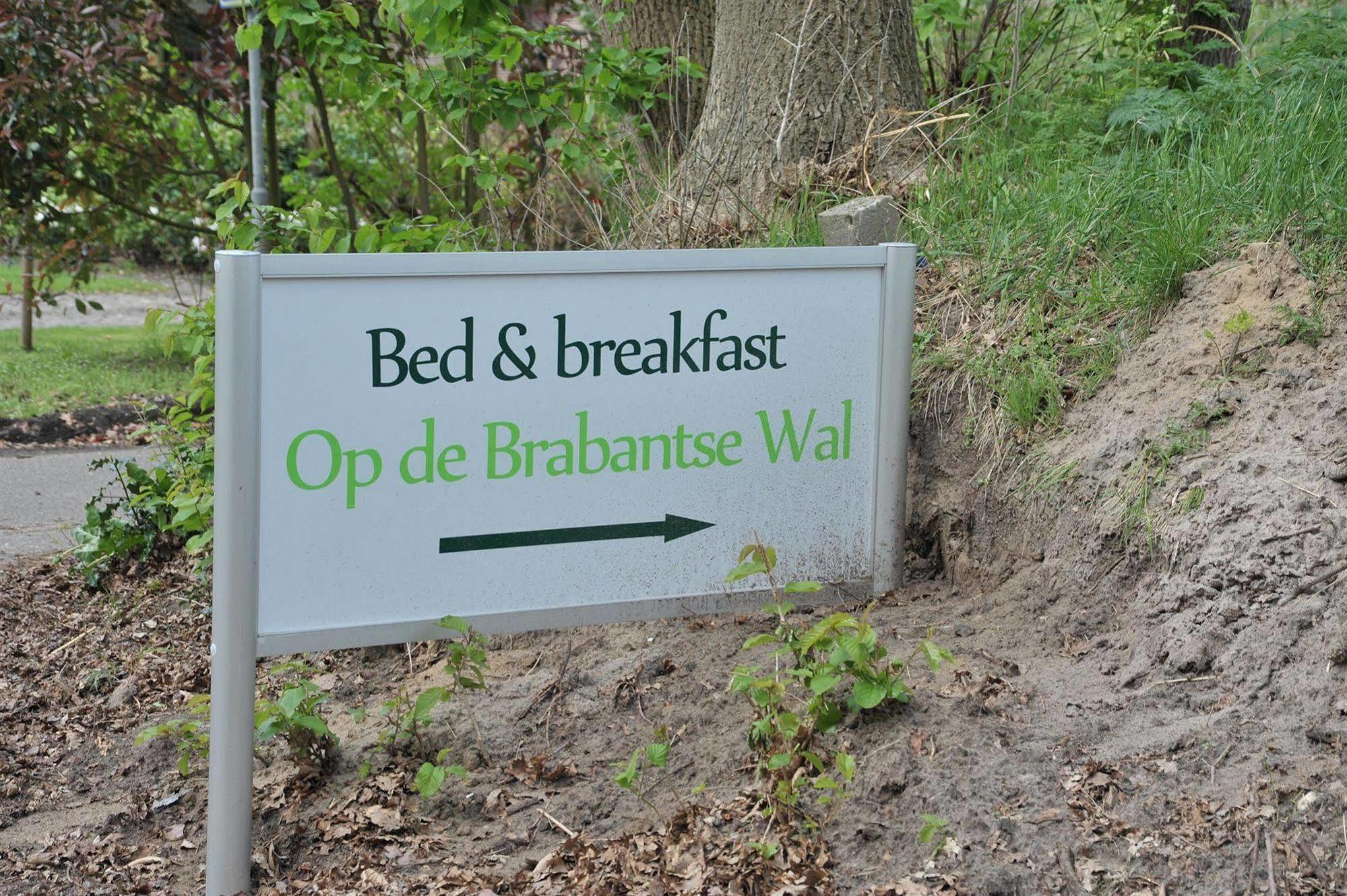 B&B Op De Brabantse Wal Halsteren ภายนอก รูปภาพ